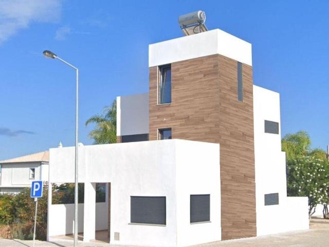 Casa / Villa T3 em Moncarapacho e Fuseta de 106,00 m² 106m² São Bento do Cortiço e de Santo Estevão