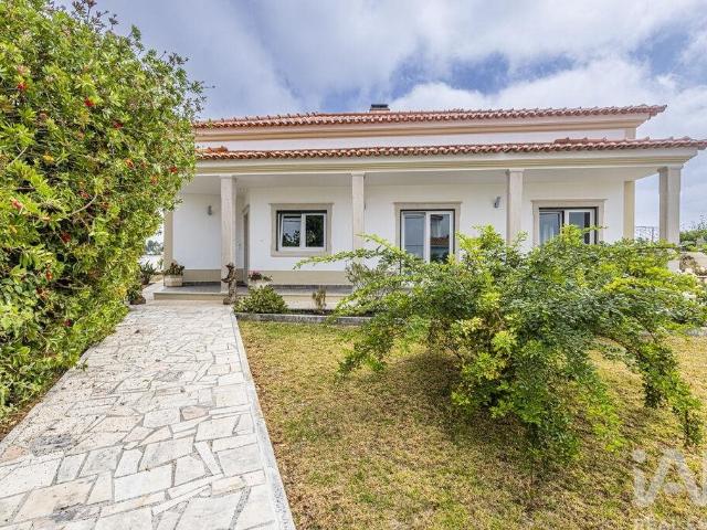 Casa / Villa T3 em Nadadouro de 194,99 m² 194m² Nadadouro