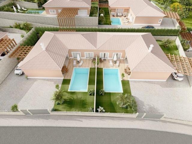 Casa / Villa T3 em Alcantarilha e Pêra de 720,00 m²
