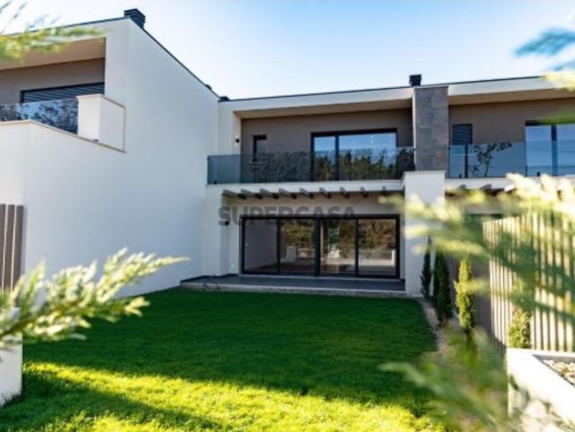 Casa / Villa T3 em Arrabal de 112,00 m²