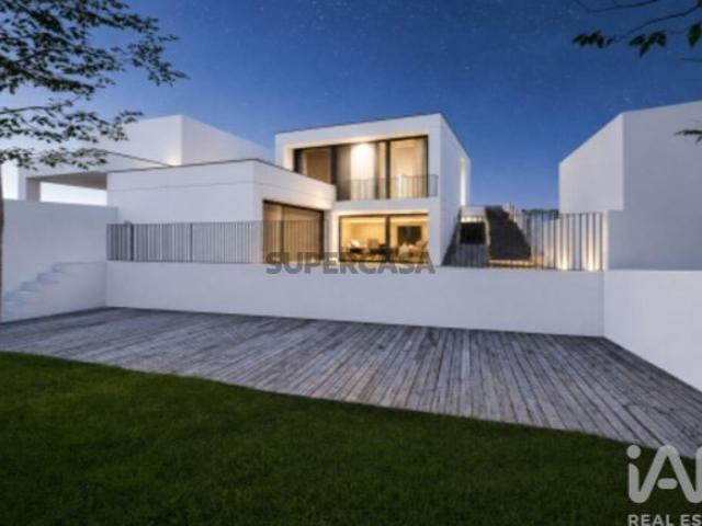 Casa / Villa T3 em Freixo de Cima e de Baixo de 221,00 m²