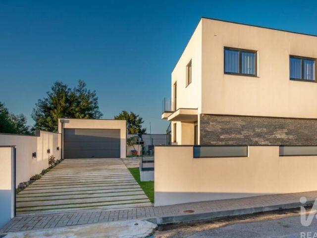 Casa / Villa T3 em Guilhabreu de 160 m²