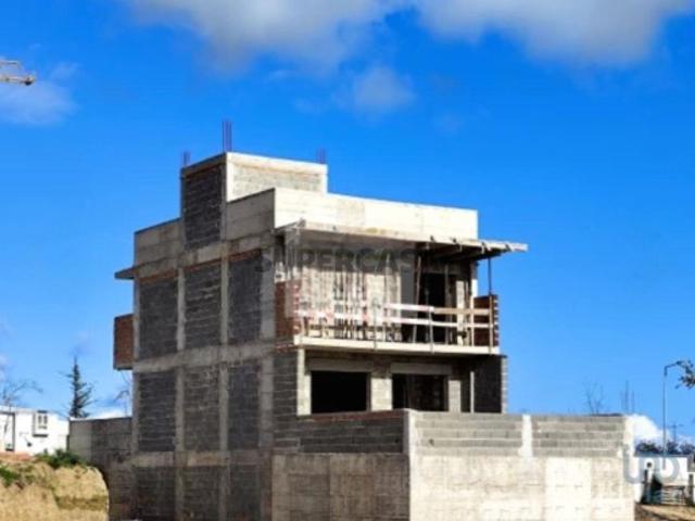 Casa / Villa T3 em Luz de Tavira e Santo Estêvão de 225,00 m²