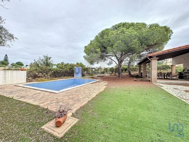 Casa / Villa T3 em Lagoa e Carvoeiro de 160,00 m²