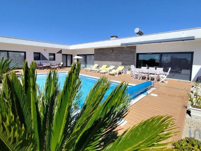 Casa / Villa T3 em Lamas e Cercal de 247,00 m² 247m² Lamas e Cercal