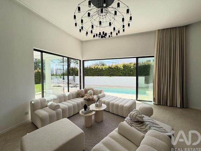Casa / Villa T3 em Quarteira de 213 m² 213m² Quarteira