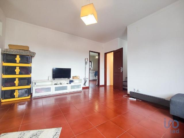 Casa / Villa T3 em Santa Maria, São Pedro E Matacães de 198. 198m² Torres Vedras Santa Maria Do Castelo E São Miguel