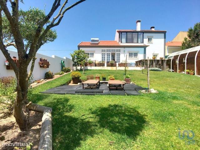 Casa / Villa T3 em Silveira de 161,00 m2