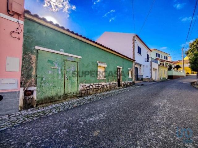 Casa tradicional T3 em Ventosa de 55,00 m²