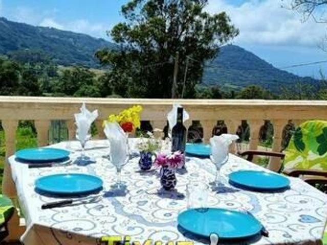 Casa Vista Estrecho