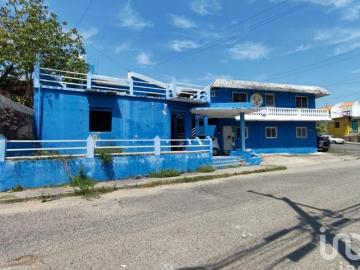 Casa y oficinas en venta col Adolfo Ruiz Cortines Veracruz