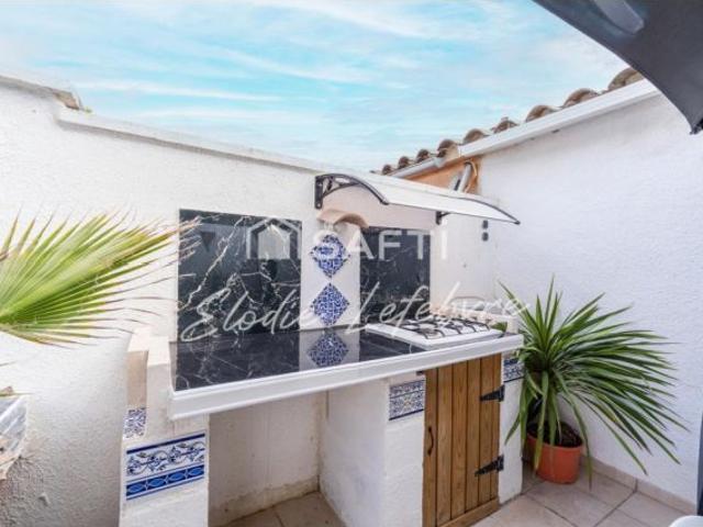 Casa Y piscina y licencia turística, Empuriabrava