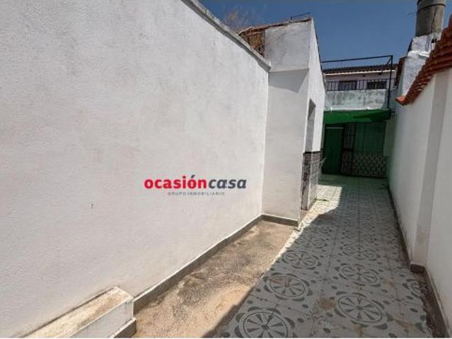 CASA Y PISO INDEPENDIENTES CON TEJADO NUEVO