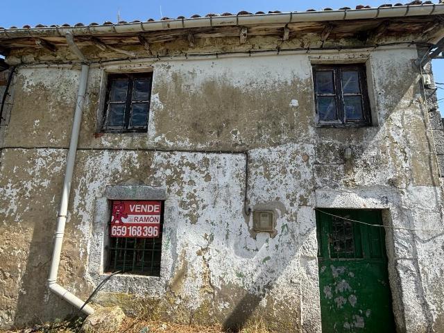 CASA Y TERRENO EN ROCIAS ARREDONDO CANTABRIA