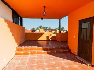 Casa Zirándaro