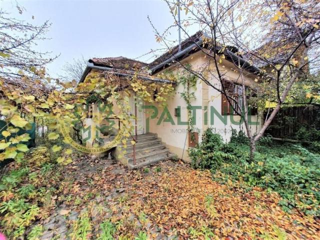 Casa zona complex Trei Stejari