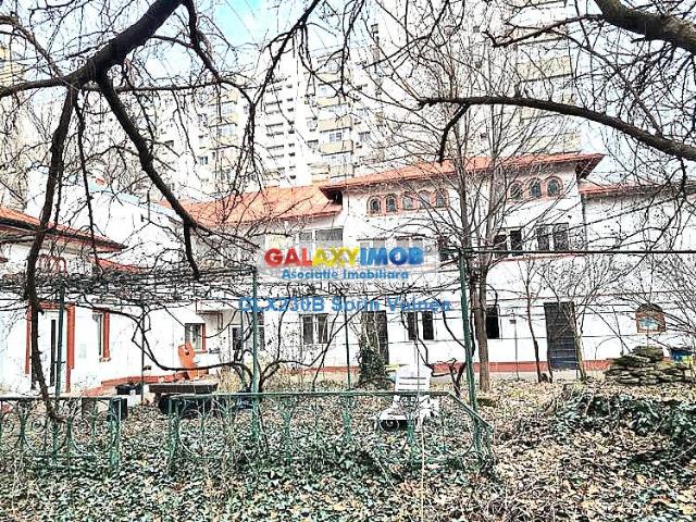 casa 14 camere baba novac titan | 7 bai | curte | cazare 50+ angajati