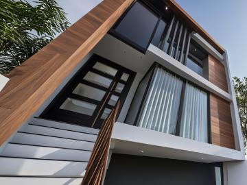Casa #18 de venta en Azogues, sector Charasol
