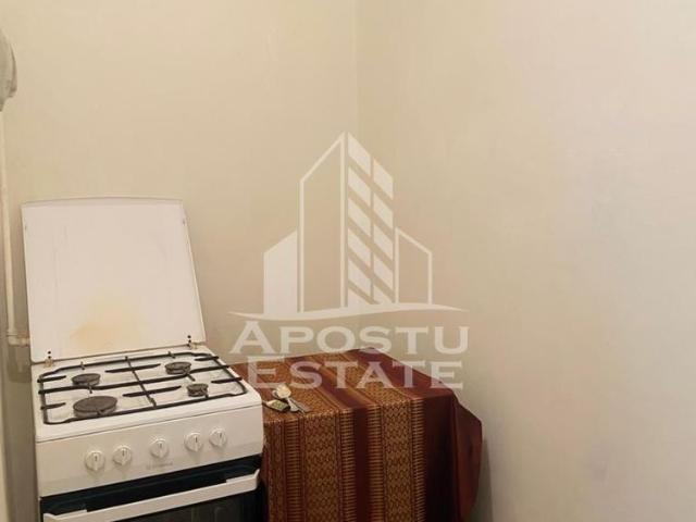 Casa 100 mpu zona Gradistei