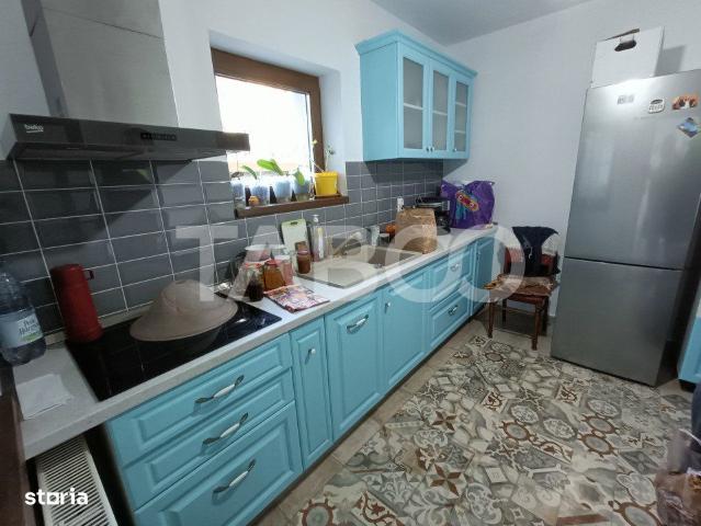 Casa 10 camere 390 mp utili pe strada Calea Poplacii din Sibiu