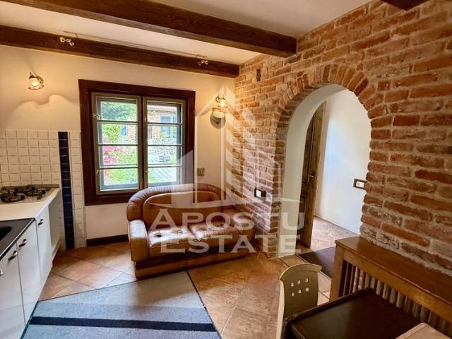 Casa 2 camere la curte comuna, Ghiroda, Timisoara