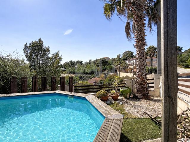 Casa 2 dormitorios 145 m2