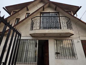 Casa 2 pisos en Maipu