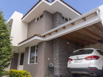 Casa 2: “Refugio en la Pradera: casa acogedora cerca de la Panamericana Norte y con todos los servicios”