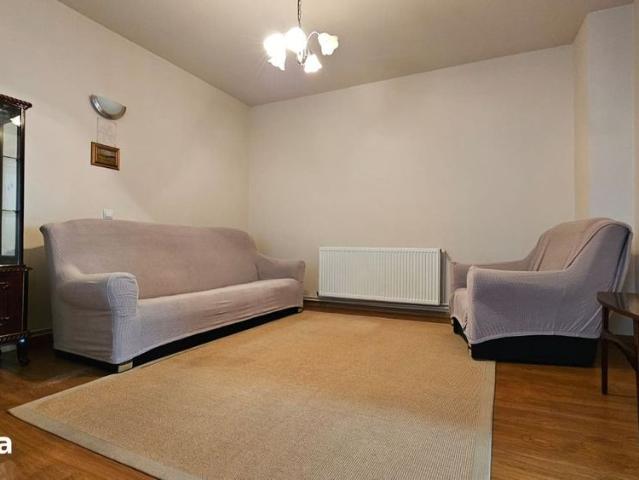 Casa 3 camere mobilata utilata,Centrul Civic lic Mesota,500 Euro