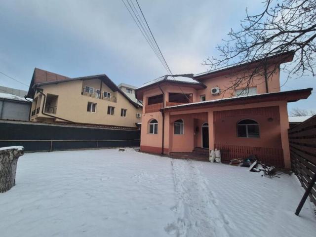 Casa 3 camere | Curte | Renovata in 2024 | Grivitei