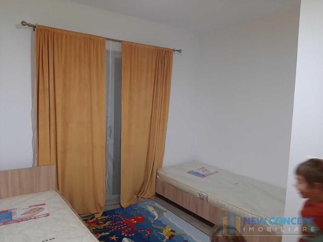 Casa 3 camere de inchiriat in zona BUCUIM