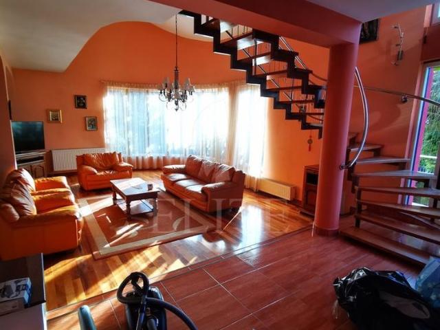 Casa 3 camere în zona Eugen Ionesco
