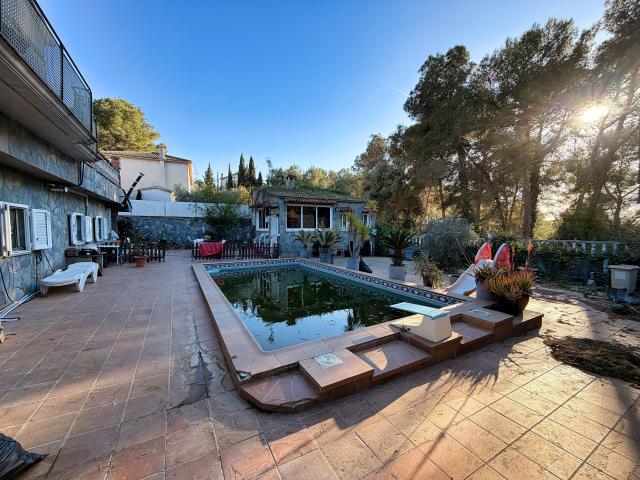 Casa 3 dormitorios 144 m2