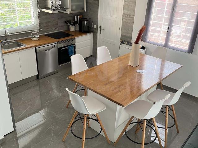 Casa 3 dormitorios 88.00 m2