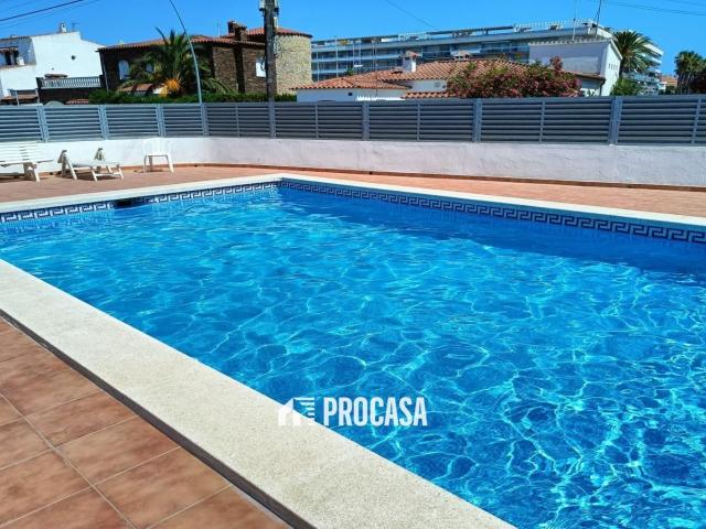 Casa 3 dormitorios con jardín en Santa Margarita Roses 98m² Roses