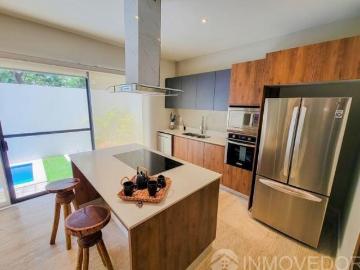 Casa · 3 Recámaras · Residencial Arbolada · Av. Huayacán