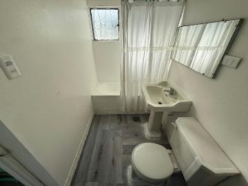 Casa 3d 1b con patios en recreo/nueva aurora, viña del mar | 3 dormitorios por 130000. 00 en Viña del Mar