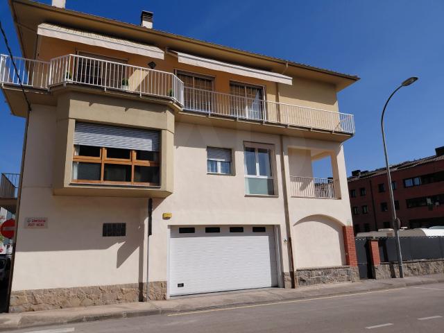 Casa 6 dormitorios 422 m2