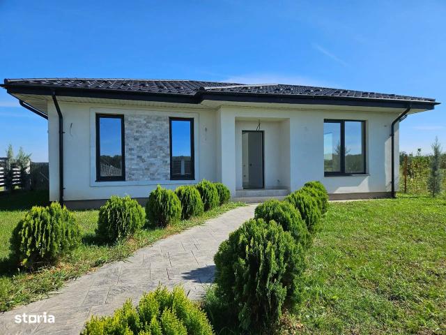 Casa 4 Camere cu Curte 427 mp | Gradistea judetul Ilfov