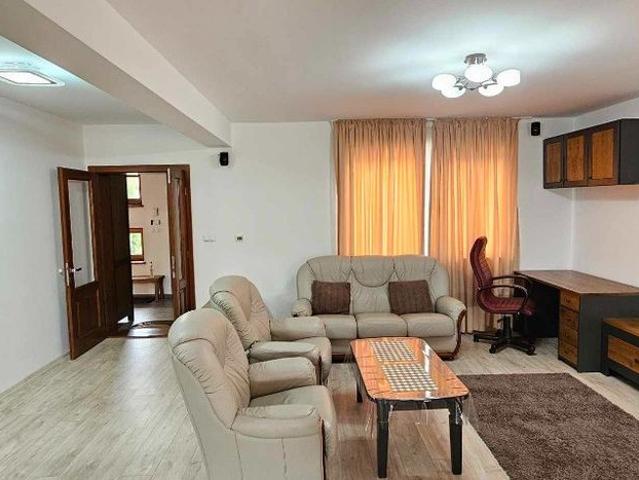 Casa 4 camere de inchiriat, P ta Ghioceilor/Iosia