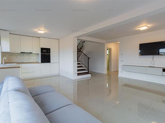 Casa 4 camere tip Duplex | curte individuala | Cristian