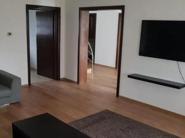 Casa 4 dormitoare Craiovei