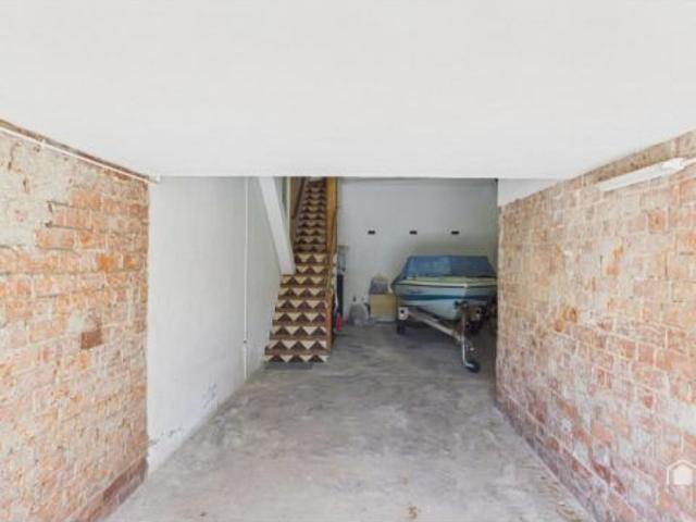 Casa 4 habitaciones con garaje, piscina y vista mar