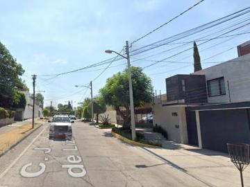 CASA 4 RECÁMARAS EN REMATE EN CIUDAD SATELITE