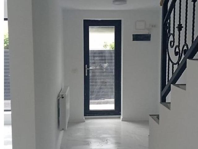 Casa 5 camere zona Mihai Bravu