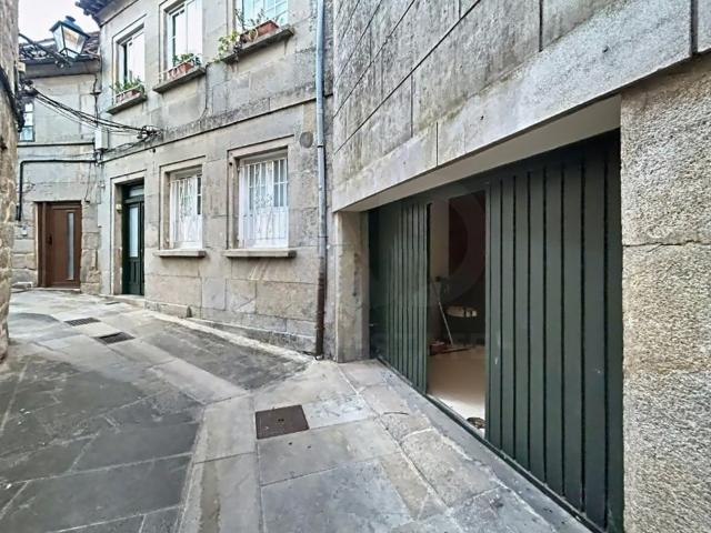 Casa 5 dormitorios 330 m2