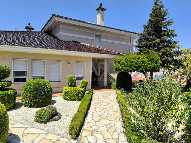 Casa 5 dormitorios 363 m2 390m² Alcoi