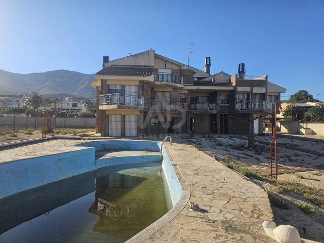Casa 5 dormitorios 892 m2 892m² Alcanar