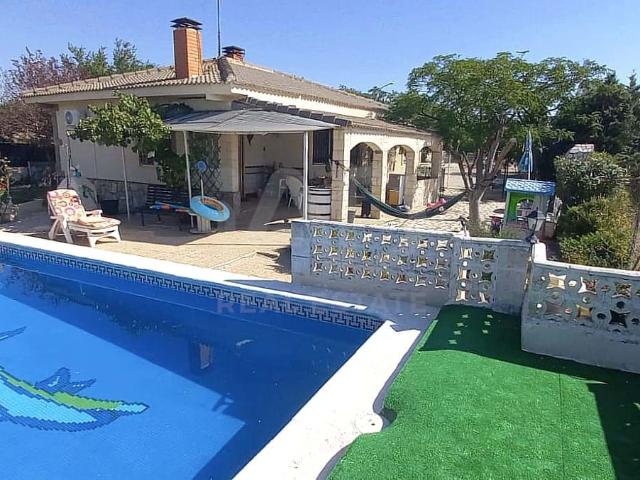 Casa 5 dormitorios 90 m2