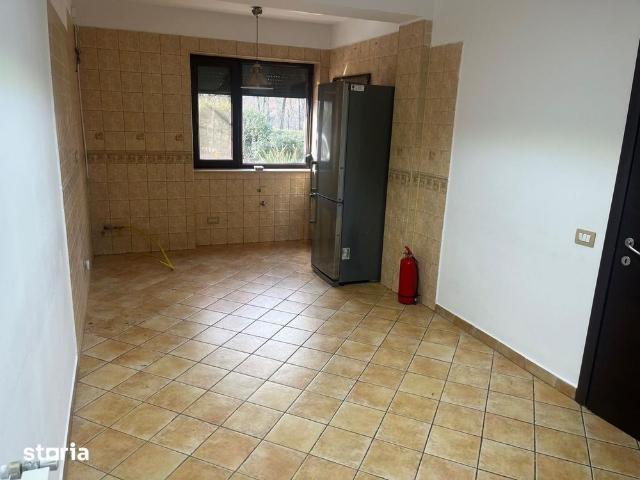 Casa 7 camere de inchiriat in zona *Floreasca